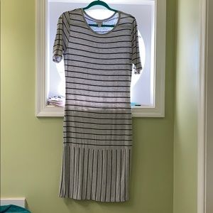 L lularoe Julia